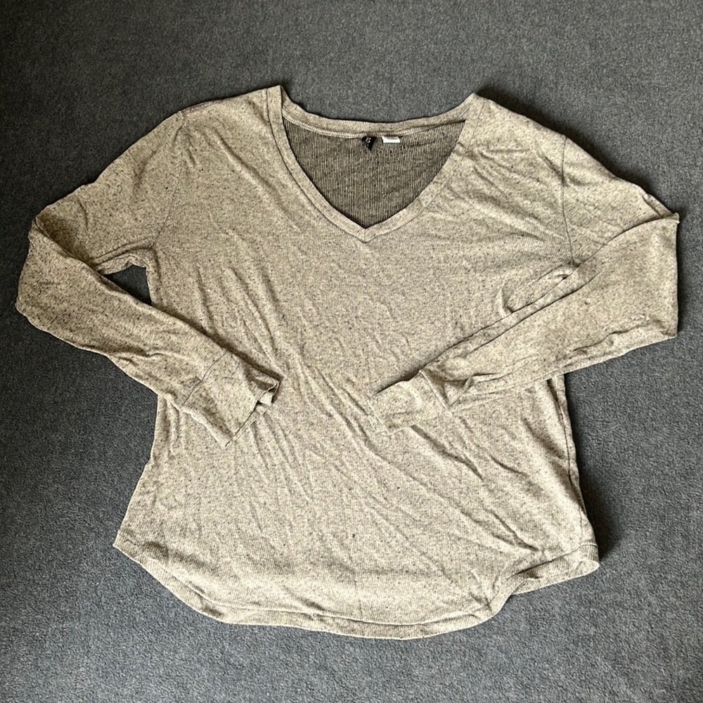 Green Grey Stretchy Long Sleeve V-Neck Tee